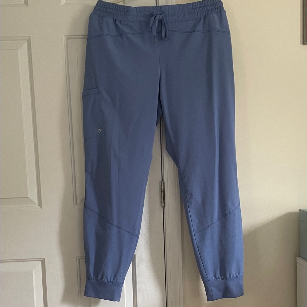 Barco Women’s Scrub Joggers